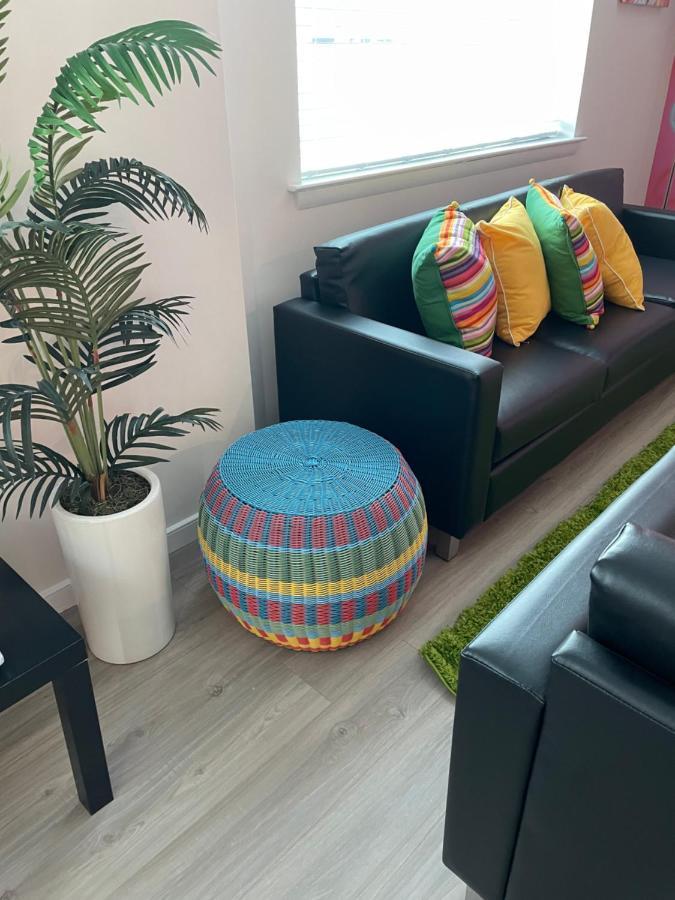 شقة Lux House Of Champagne 2Br 2Ba Free Parking & Wifi بالتيمور المظهر الخارجي الصورة