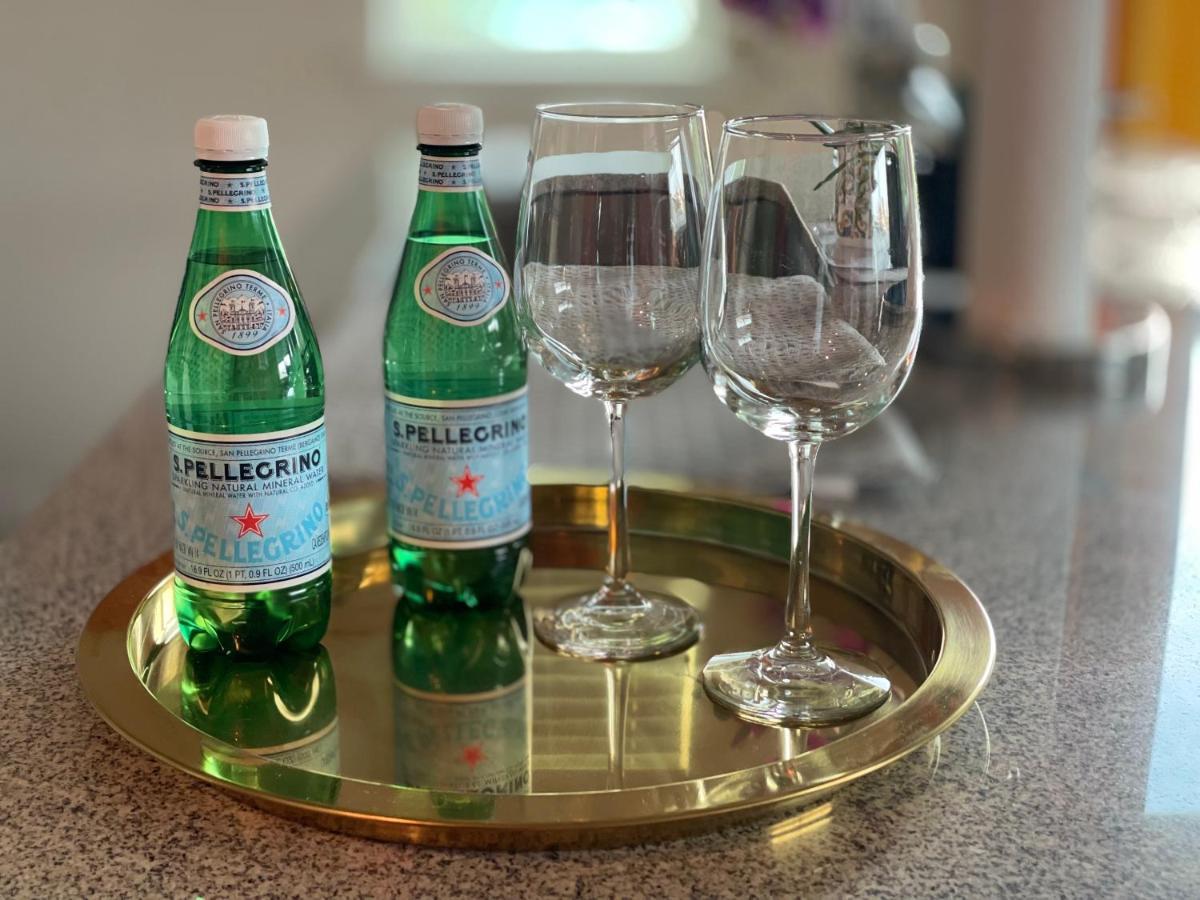 شقة Lux House Of Champagne 2Br 2Ba Free Parking & Wifi بالتيمور المظهر الخارجي الصورة